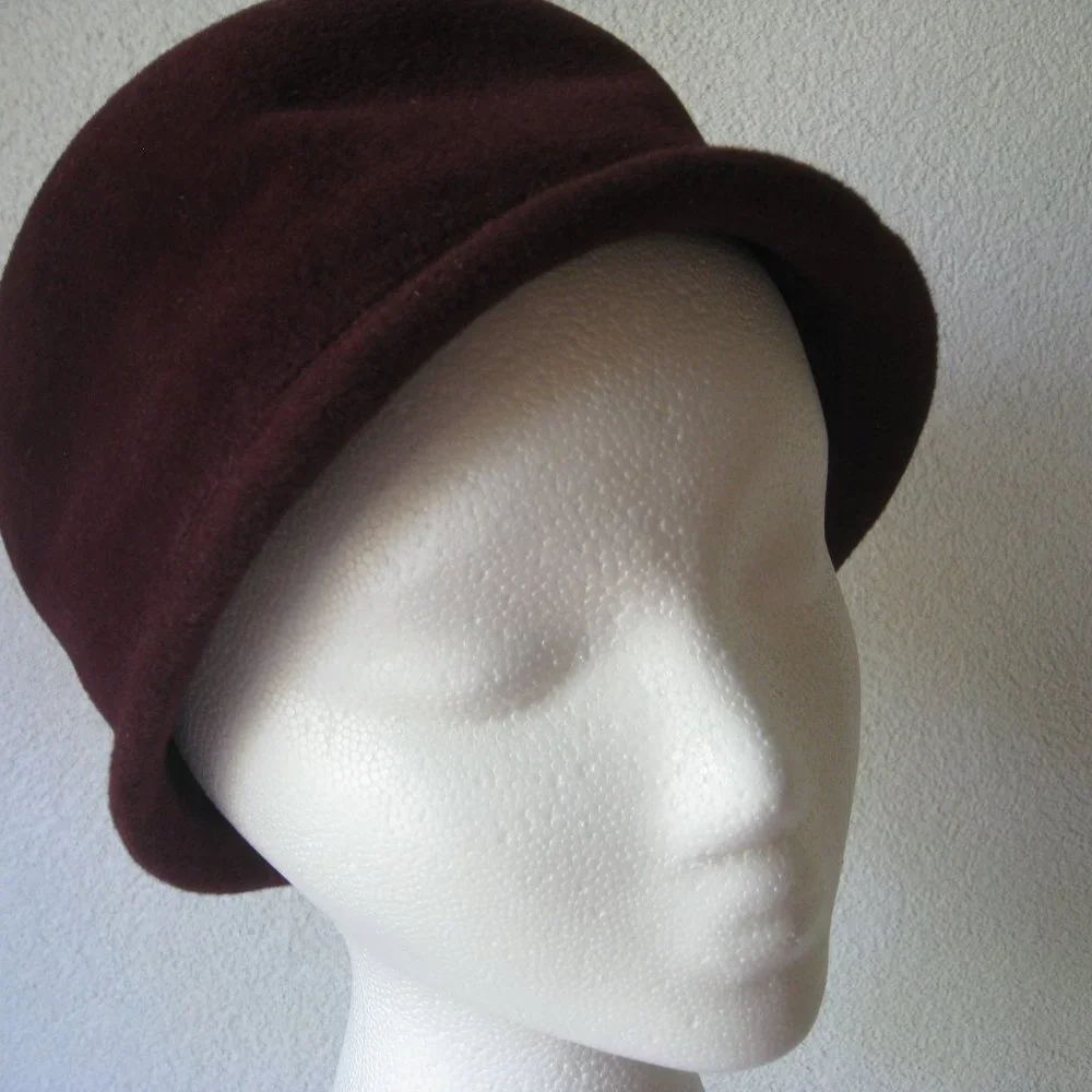 Vintage l 80s Makins New York Maroon Felted Wool Round Crown Classic Derby Hat - Picture 4 of 7